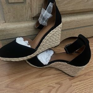Black wedge espadrille . 2 inches